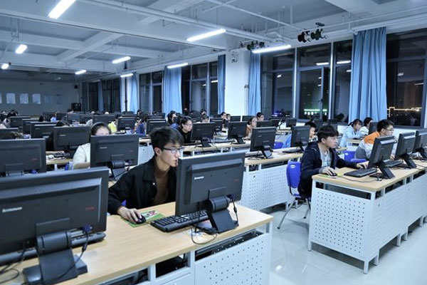 重庆市农业机械化学校计算机应用