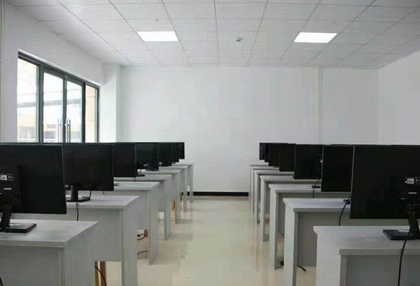 四川省工业贸易学校软件技术专业