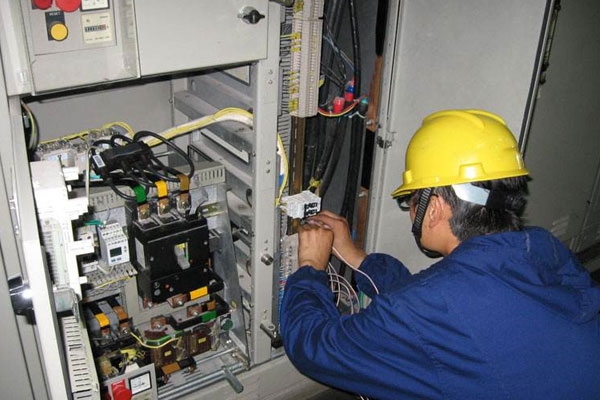  机电设备维修与管理专业