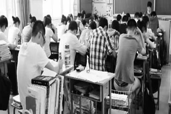 2022年四川省将普及高中阶段教育