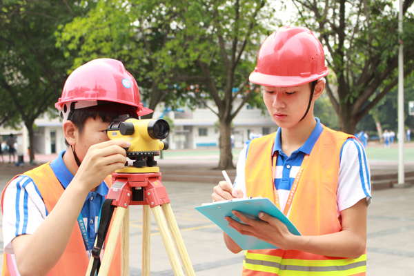 四川省达县职业高级中学建筑工程施工专业