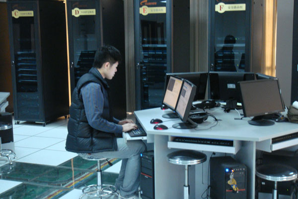 重庆北碚职校中心计算机网络技术专业