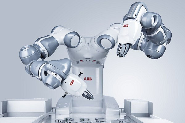 重庆五一高级技工学校工业机器人应用与维护专业