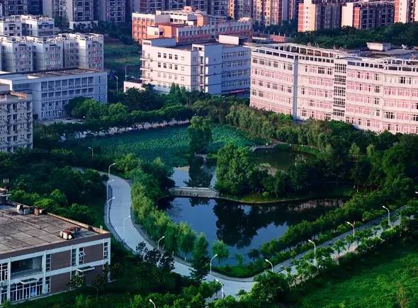 云南省林业高级技工学校地址在哪里？