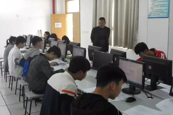 四川省青川县职业高级中学计算机应用