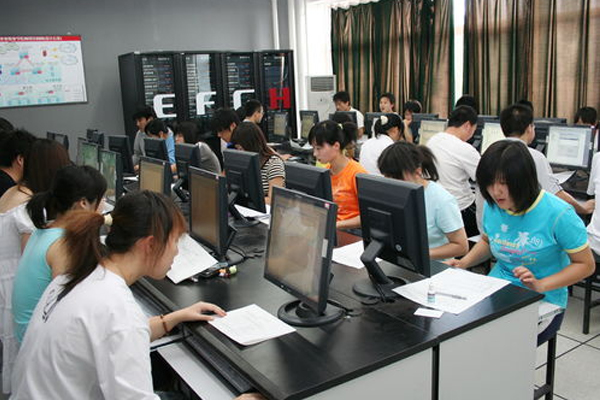 贵州电子信息技术学院计算机应用技术专业