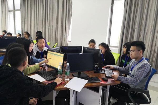 湄潭县中等职业学校计算机专业