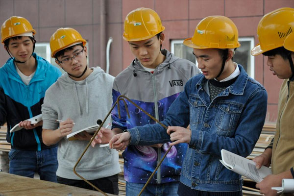 重庆工业管理职业学校建筑专业