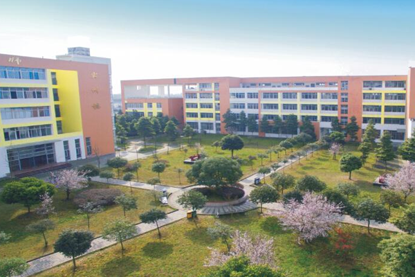重庆市万州第一职业高级中学地址在哪里