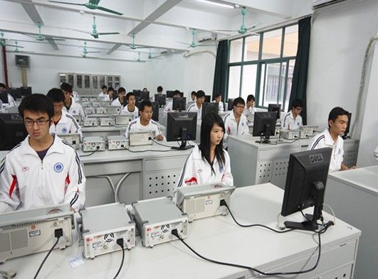 重庆电信职业学院有计算机专业吗