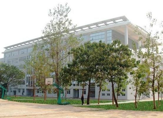 重庆体育类职业技术学院哪一所比较好？