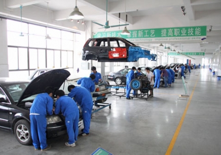 四川矿产机电技师学院汽车维修专业就业前景如何