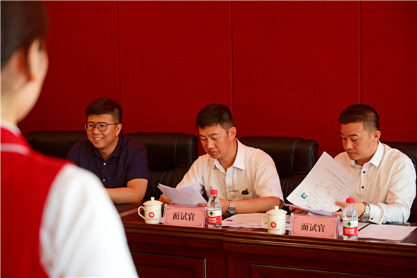 中国南方航空公司在天府新区航空旅游职业学院招聘优秀学子