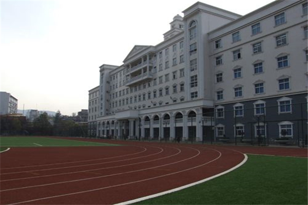 贵州省电子信息技师学院具体地址