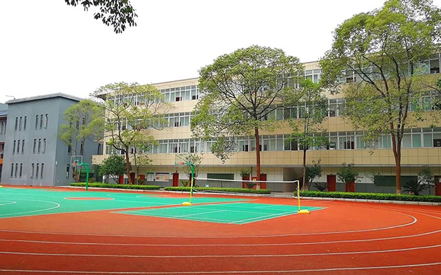 四川省人民医院护士学校是公办还是民办学校？